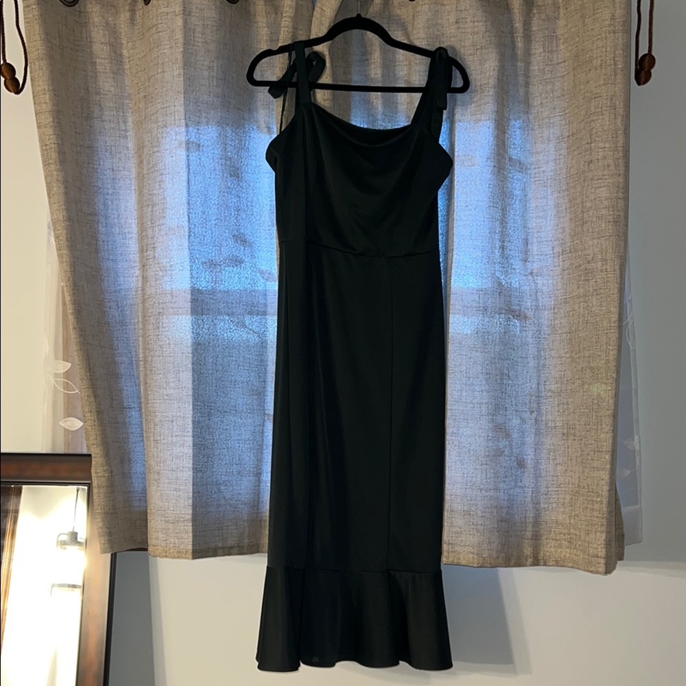 Elegant Black Dress